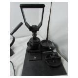 Mug Press and Button Press