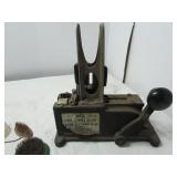 Vintage B&K Floral Stemming Machine