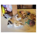 Mixed plush toys including Christmas Cat and various animal characters