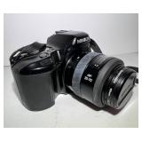 Minolta Maxxum SLR Camera with 35-70mm Lens, Camera Bag & Photoshop Elements 4.0