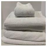 DKNY,  Hotel Collection Towels, Hotel Balfour - White Cotton/Modal Bath Towel Set (Lot of 5)