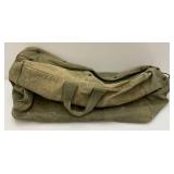 US Military Duffle Bag And Ammo Belt
