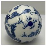 RARE Vintage Large Blue/White Chinoiserie Dragon Motif Sphere Carpet Ball 4"
