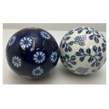 Vintage Chinese Porcelain 3" Orb Spheres Blue/White Floral Carpet Ball