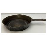 Vintage Cast Iron Pans Including Wagner Ware 9 Inch Chef Skillet & Sidney Hollow Ware #7 Pan