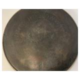 Vintage Cast Iron Pans Including Wagner Ware 9 Inch Chef Skillet & Sidney Hollow Ware #7 Pan