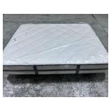 Beautyrest Black 11" Tight Top Queen Mattress MRSP $ 2,400.00 - No Reserve!