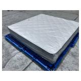 Molblly 14" Cooling Gel Memory Foam King Mattress - MSRP $899.00 - No Reserve!