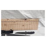 "The Knight Hawk" Buck Knife w Sheath, Like New in Box