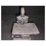 John Wright Bonnie Glo miniature Cast Iron Stove