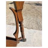 Rare Antique Claw-Foot Victorian-Style Parlor or Lamp TABLE