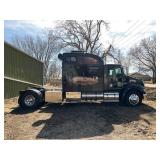 2010 Kenworth T370 Custom Cab