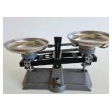 Ohaus Harvard Trip Balance Scale