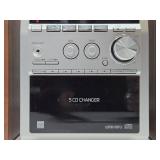 Working Panasonic CD Stereo System Model SA-PM53 w/Remote