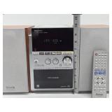 Working Panasonic CD Stereo System Model SA-PM53 w/Remote