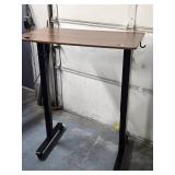 Nice Working Adjustable Height Standing Desk
