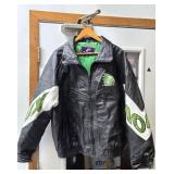 Nice Condition Retro Vintage NORTH DAKOTA Fighting Sioux Leather Jacket - Size L