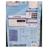 Unused PELONIS 10,000 BTU/h Portable Air Condition w/Remote