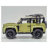 LEGO Technics Land Rover Defender