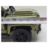 LEGO Technics Land Rover Defender