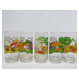 Set of 8 Vintage SNOOPY Charlie Brown Collector Glasses