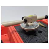 Excellent Quality DAVID WHITE Meridian L6-20 Level Kit w/ Tripod