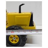 Large Vintage Metal TONKA Construction Vehicle