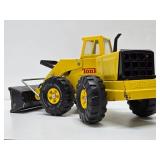 Large Vintage Metal TONKA Construction Vehicle