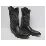 Nice Pair of Vintage LAREDO Black Leather Cowboy Boots - Size 11D