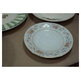 Assorted Tableware