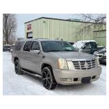 2008 CADILLAC ESCALADE ESV *All Wheel Drive | 6.2L Motor* (NO RESERVE)