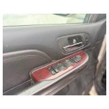 2008 CADILLAC ESCALADE ESV *All Wheel Drive | 6.2L Motor* (NO RESERVE)