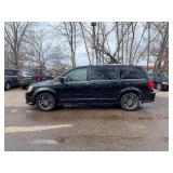2017 DODGE GRAND CARAVAN SXT *2 Owner* (NO RESERVE)
