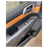 2011 JEEP GRAND CHEROKEE OVERLAND *111k Miles | 4x4 | 5.7 V8 Hemi Motor* (NO RESERVE)