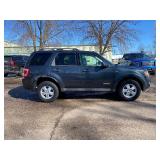 2008 FORD ESCAPE XLT *No Accidents Reported* (NO RESERVE)