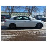 2009 HYUNDAI GENESIS 3.8L V6 *No Accidents* (NO RESERVE)