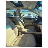 2009 HYUNDAI GENESIS 3.8L V6 *No Accidents* (NO RESERVE)