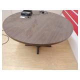 Round Table