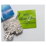 Lorie Line Christmas Bells Collection – Set of 5