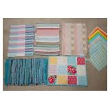 Vintage Colorful Placemats & Cloth Napkins