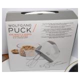 Wolfgang Puck Kitchen Lot – Mixing Bowls, Hand Mixer & Mini Loaf Pans