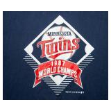 Vintage Minnesota Twins 1987 World Champs T-Shirt & Golf Towel