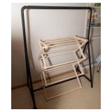 Set of 2 Drying Racks – Metal & Wooden