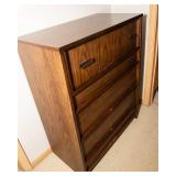 Mid-Century Bassett Furniture Chest of Drawers