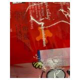 Box W - SpongeBob SquarePants Krabby Patties Heart-Shaped Gummy Candy - 2-Pack, 7 oz Each