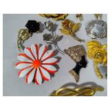Lot of Assorted Brooches