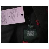 2 medium cherry women