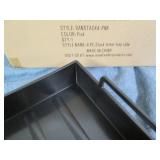 4 Stackable letter trays...