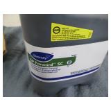 1.32 Gallons Diversey general purpo...