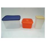 Tupperware Containers w/lids (3ct)